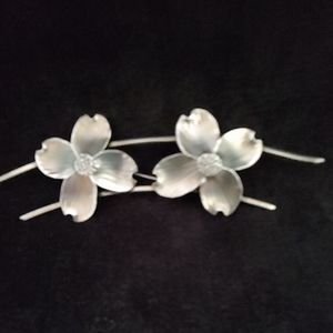 VTG Stuart Nye Sterling Dbl Dogwood brooch
